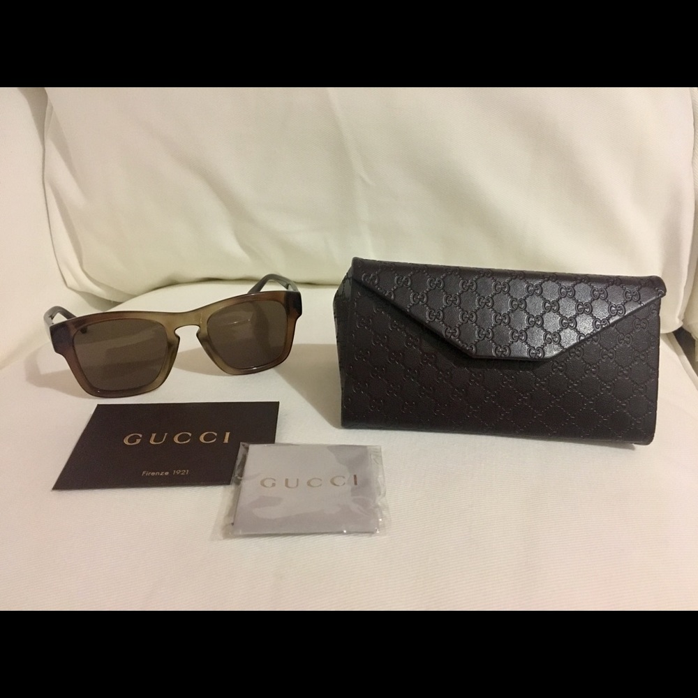 Authentic Gucci 49mm acetate sunglasses
